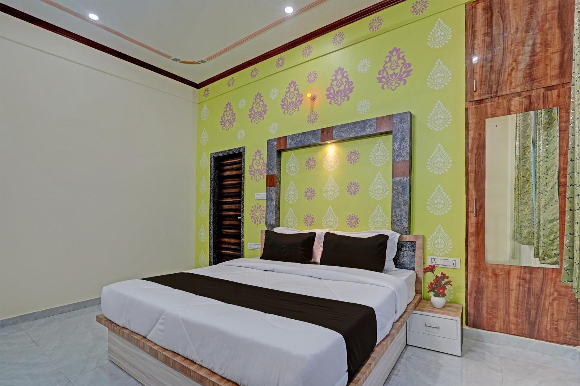 Hotel O Surya Mahal Джайпур Екстериор снимка